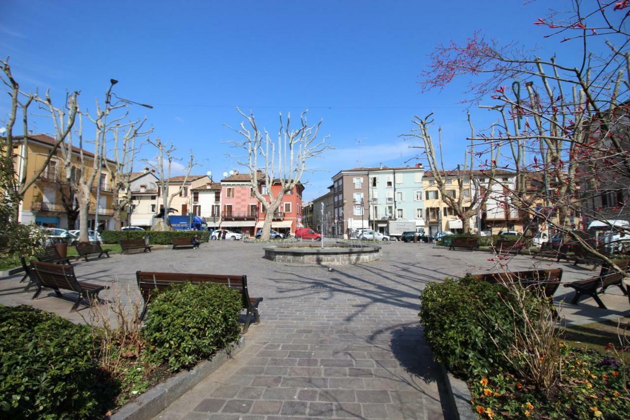Apartmán La Mansarda Di Juliette Desenzano del Garda Exteriér fotografie