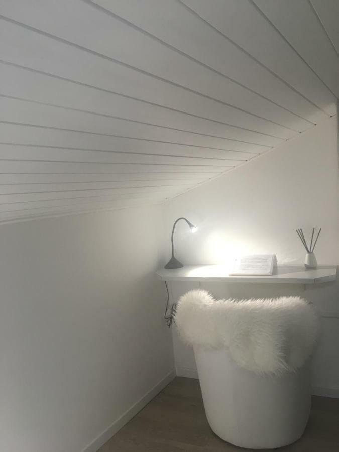 Apartmán La Mansarda Di Juliette Desenzano del Garda Exteriér fotografie